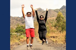 Charu and Sonam Kapadia enjoying mountains